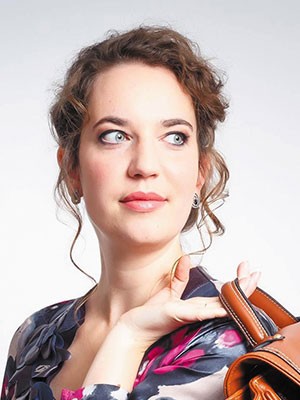 ANNE-SOPHIE MOUSSARD Créatrice de la Demeure M à Strasbourg