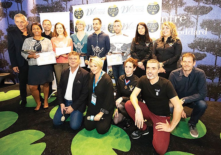 Les lauréats et les jurys du championnat de France de Massage