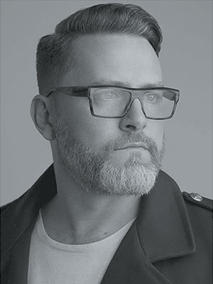 Johan Yvon, Esthéticien médical et maquilleur
