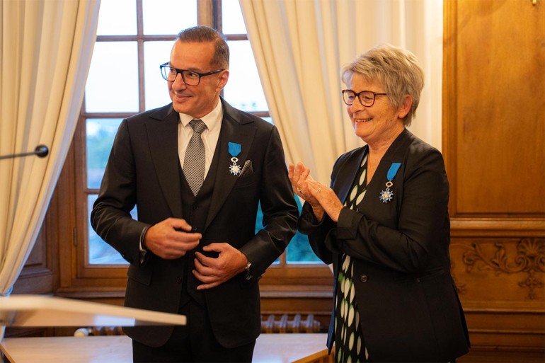 Remise des insignes de Chevalier de l'Ordre National du Mérite à Monsieur Riadh Bouaziz, Président Fondateur de RKF Luxury Linen