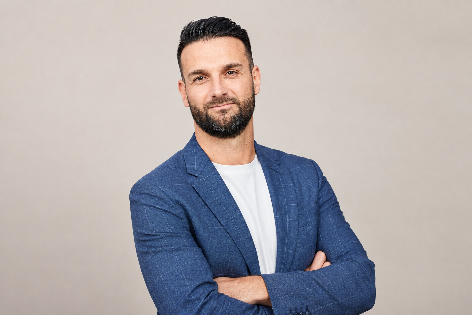 Jean-Michel Pebre, directeur artistique print et digital, Sense of WELLNESS Magazine
