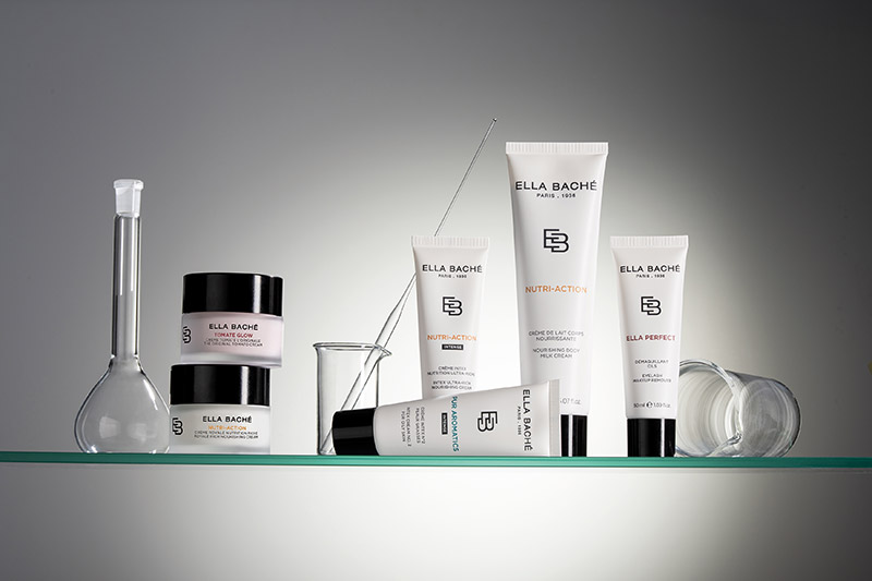 Maison dermo-esthétique française depuis 1936, la marque Ella Baché appartient au groupe familial Thalgo, leader mondial de l’esthétique professionnel.