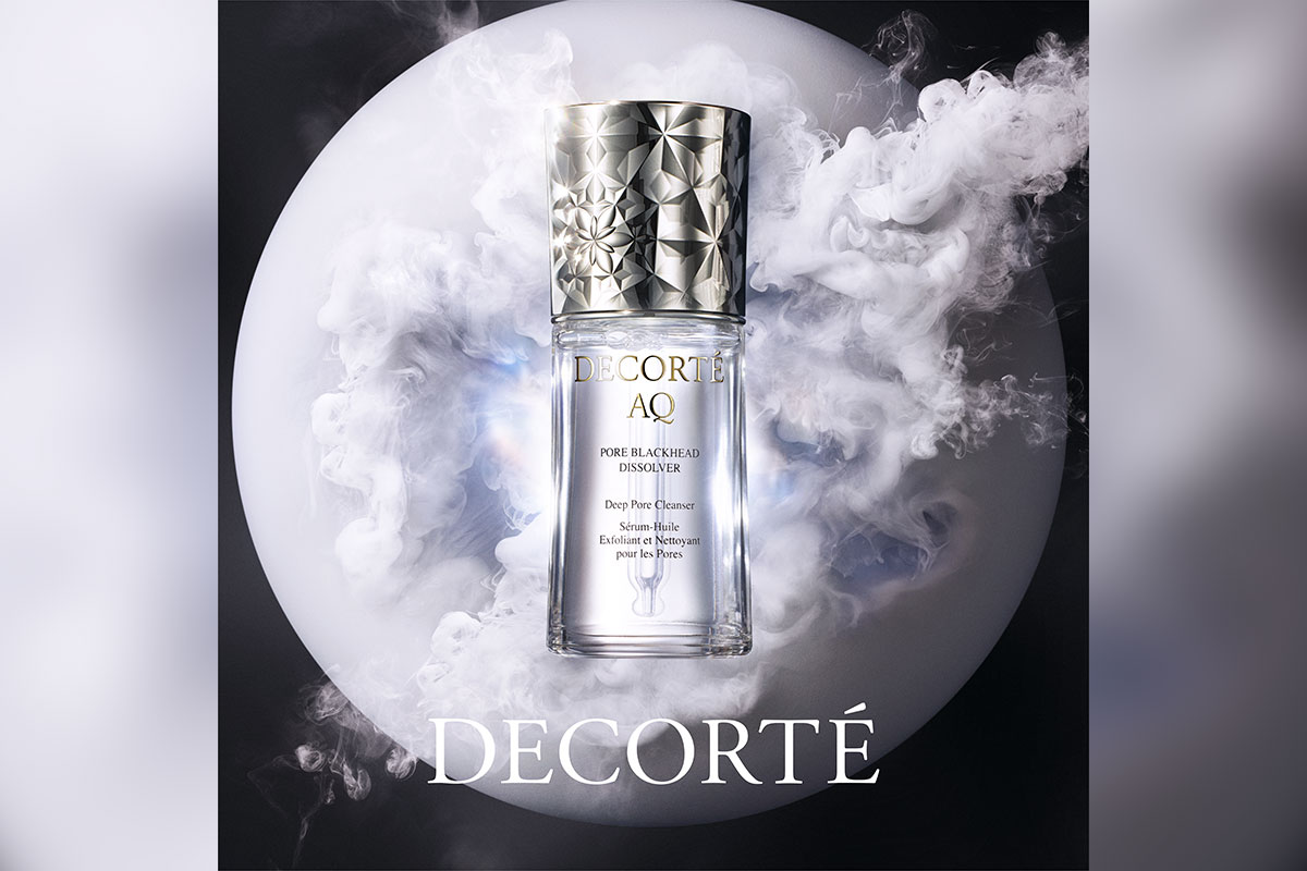 Le nouveau soin signé Decorté, AQ Pore Dissolver, sérum-huile exfoliant et nettoyant pour les pores, sera lancé courant octobre 2025.