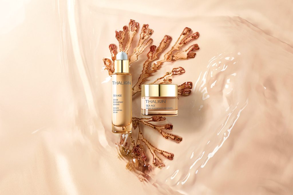 Le duo de soins Sea Age de Thalion cible les signes visibles du vieillissement cutané, notamment liés aux variations hormonales. Ces deux formules apportent une réponse ciblée aux peaux sèches, inconfortables, en perte de densité et de fermeté, marqués par des taches pigmentaires.