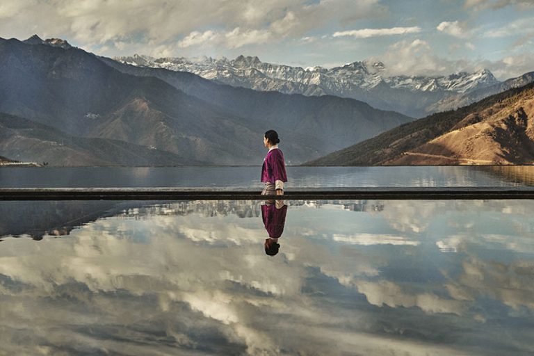 six-senses-Thimphu-Palace-in-the-Sky-Reflecting-Pond