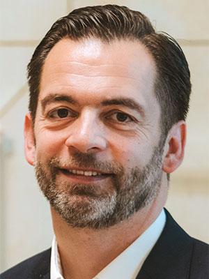 EMMANUEL MOINE Directeur Général Royal Champagne & Spa