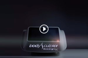 Avec BodySculptor Revealight, inversez les effets du temps à la vitesse de la lumière