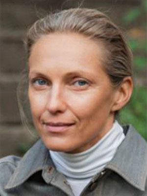 Le 2 juin dernier, lors du Forum Hotel & Spa, Eglė Rukšėnaitė a reçu le Red Diamond Award, qui récompense une personne qui apporte une contribution remarquable dans l’un des secteurs du bien-être, que ce soit en tant qu’entrepreneur ou en tant que défenseur de la santé et du bien-être.