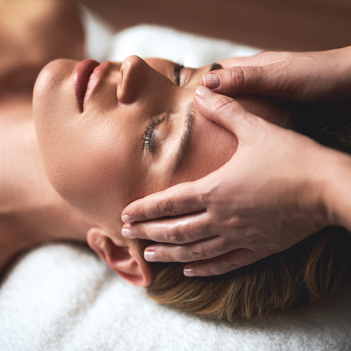 Château Berger présente son Soin Massage Profond Visage, une réponse aux nouvelles attentes du facialisme expert